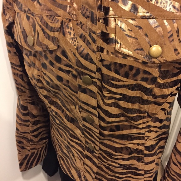 Jacket - Picture 6 of 7